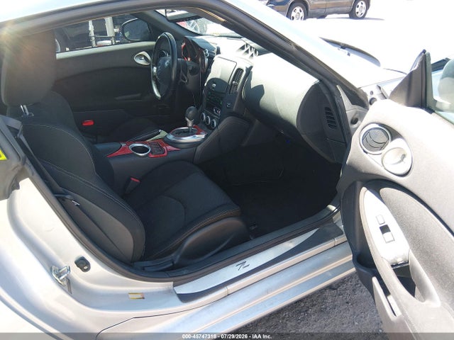 JN1AZ4EH6FM442995 Nissan 370z Sport