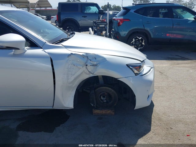 45747338 :رقم المزاد ، JTHBA1D28K5092504 vin ، 2019 Lexus Is 300 مزاد بيع