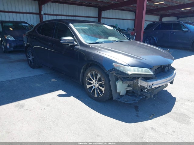 2015 19UUB1F56FA003686 главное изображение