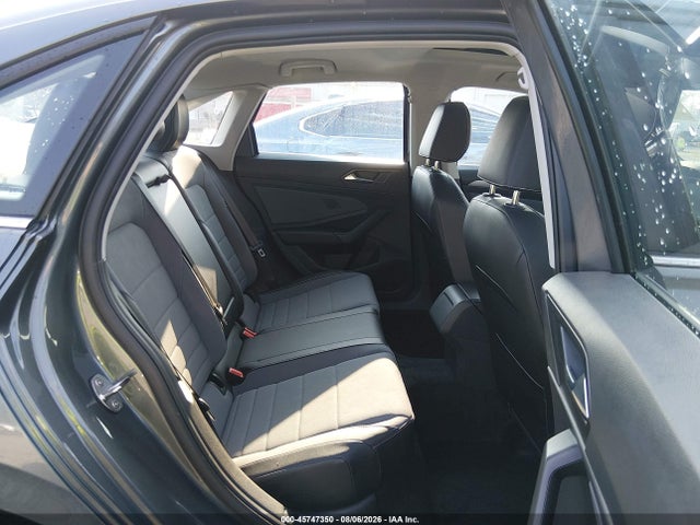 3VW7W7BU8TM001563 Volkswagen JETTA SE