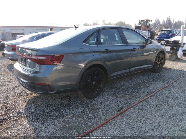 3VW7W7BU8TM001563 Volkswagen JETTA SE