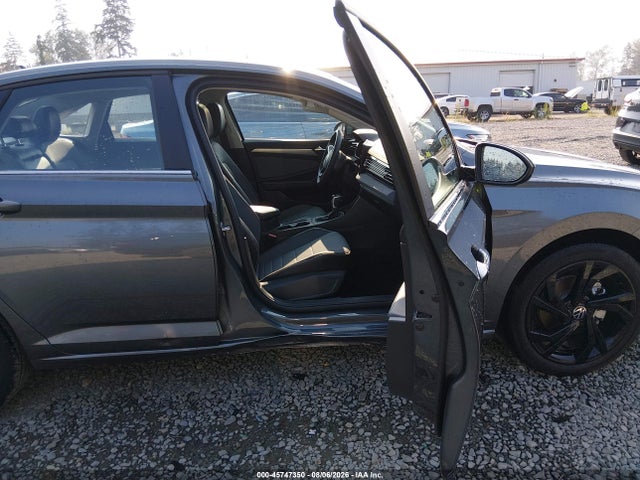 3VW7W7BU8TM001563 Volkswagen JETTA SE