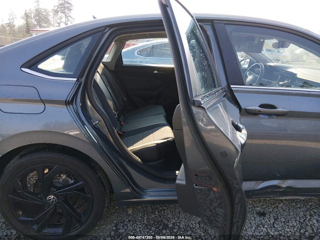 3VW7W7BU8TM001563 Volkswagen JETTA SE