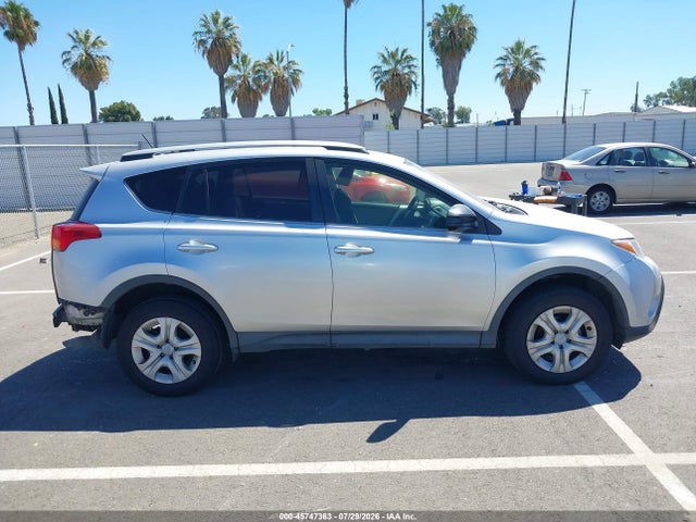 Toyota RAV4 LE 2014 JTMZFREV1EJ007765 Image 14