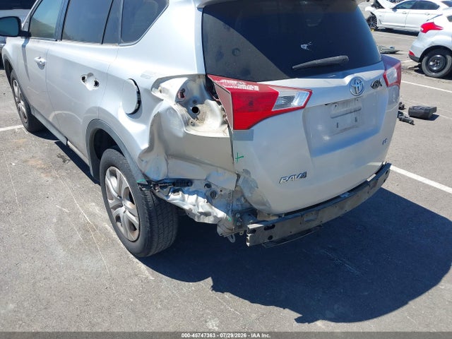 Toyota RAV4 LE 2014 JTMZFREV1EJ007765 Image 6