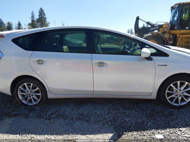 JTDZN3EU9EJ002725 Toyota Prius V Five
