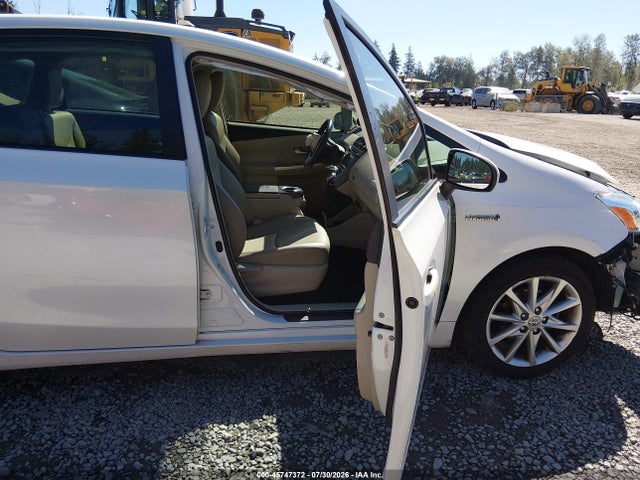 JTDZN3EU9EJ002725 Toyota Prius V Five