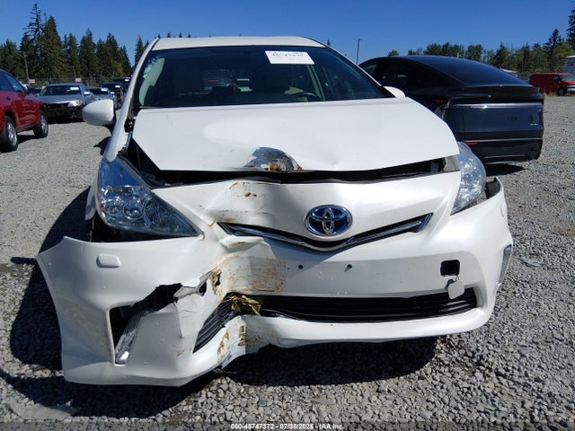 JTDZN3EU9EJ002725 Toyota Prius V Five