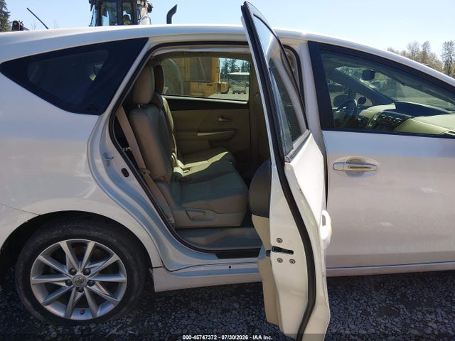 JTDZN3EU9EJ002725 Toyota Prius V Five