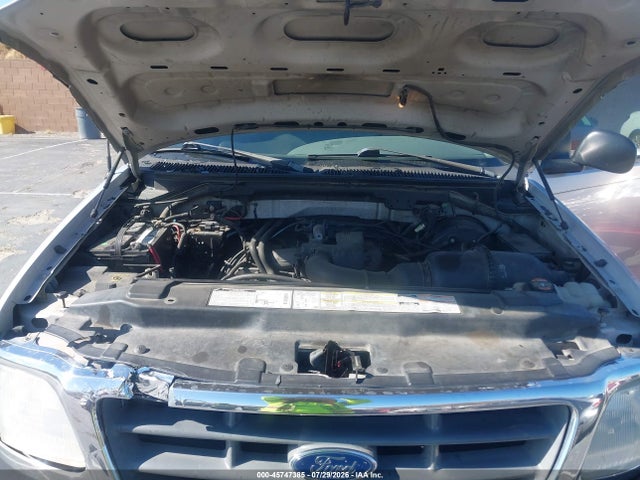 2000 Ford F-150 Work Series/xl/xlt მანქანა იყიდება აუქციონზე, vin: 1FTZF1820YKA81115, აუქციონის ნომერი: 45747385
