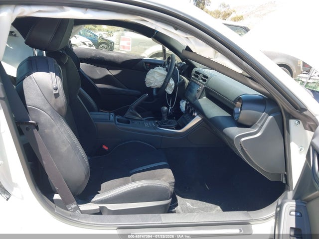 Toyota Gr86 Premium 2024 JF1ZNBE17R8753020 Image 5