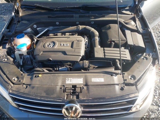 45747472 :رقم المزاد ، 3VWL17AJ4HM273555 vin ، 2017 Volkswagen Jetta 1.8t Sel/1.8t Sel Premium مزاد بيع