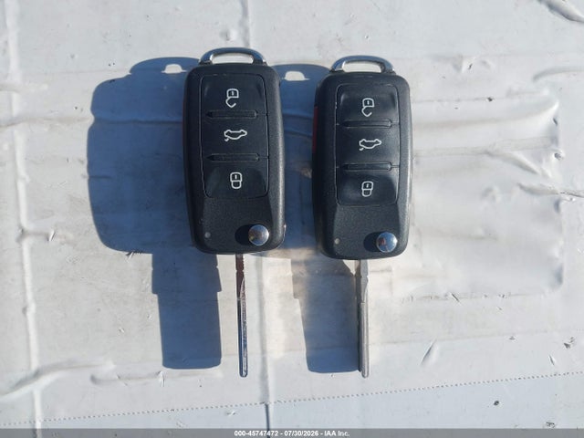 45747472 :رقم المزاد ، 3VWL17AJ4HM273555 vin ، 2017 Volkswagen Jetta 1.8t Sel/1.8t Sel Premium مزاد بيع