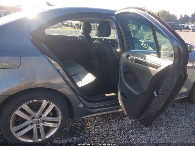 45747472 :رقم المزاد ، 3VWL17AJ4HM273555 vin ، 2017 Volkswagen Jetta 1.8t Sel/1.8t Sel Premium مزاد بيع