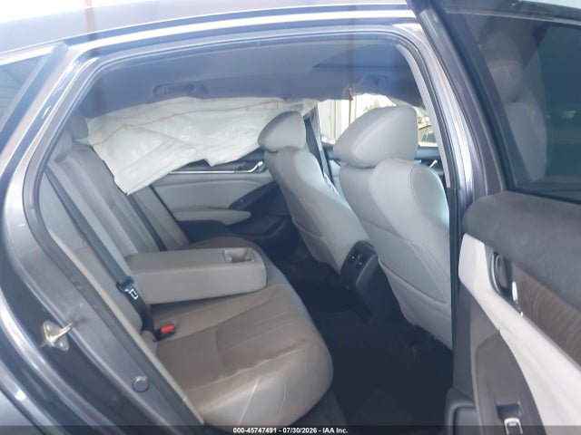 45747491 :رقم المزاد ، 1HGCV1F52JA060396 vin ، 2018 Honda Accord Exl مزاد بيع