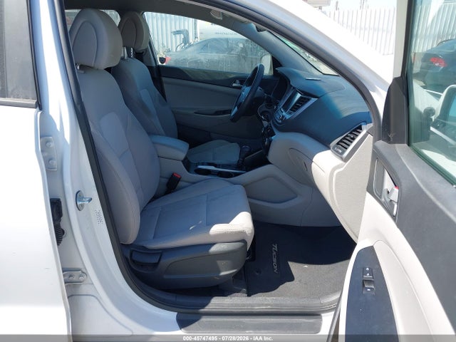 Hyundai TUCSON SEL 2018 KM8J33A4XJU816993 Image 5