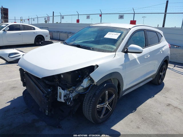 Hyundai TUCSON SEL 2018 KM8J33A4XJU816993 Image 6