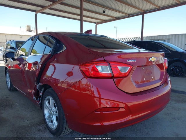 1G1BE5SM0J7218044 Chevrolet Cruze Lt Auto