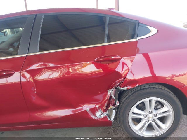 1G1BE5SM0J7218044 Chevrolet Cruze Lt Auto