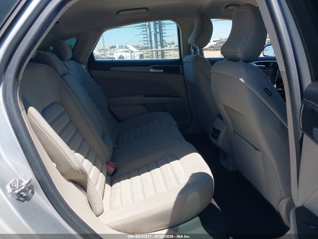 45747517 :رقم المزاد ، 3FA6P0HD9JR241267 vin ، 2018 Ford Fusion Se مزاد بيع