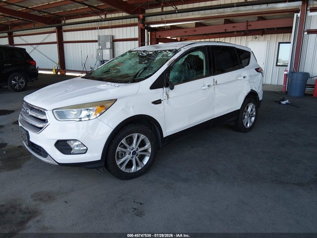 Ford ESCAPE SE 2017 1FMCU0G99HUC99476 Image 2
