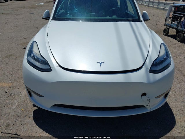 2023 Tesla Model Y Awd/long Range Dual Motor All-wheel Drive მანქანა იყიდება აუქციონზე, vin: 7SAYGDEE6PA130385, აუქციონის ნომერი: 45747536