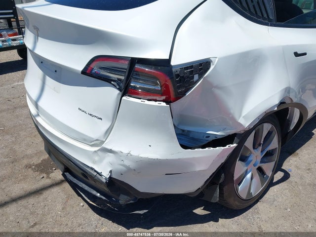 2023 Tesla Model Y Awd/long Range Dual Motor All-wheel Drive მანქანა იყიდება აუქციონზე, vin: 7SAYGDEE6PA130385, აუქციონის ნომერი: 45747536
