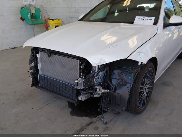 W1KAF4HB3SR250563 Mercedes-Benz C 300