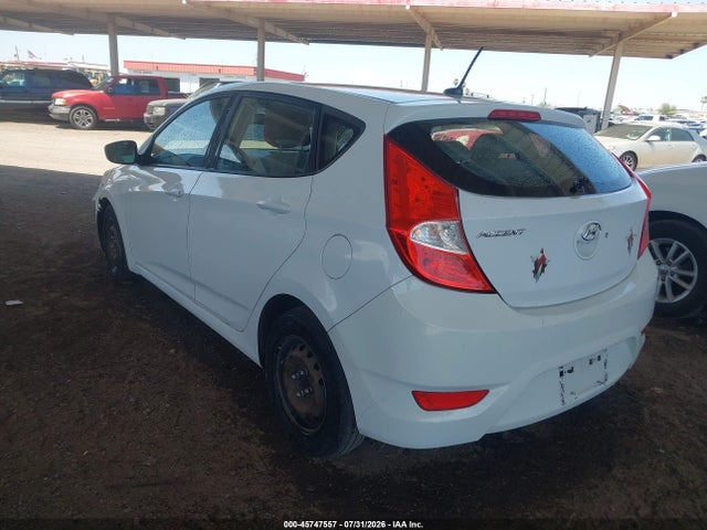 Hyundai ACCENT SE 2017 KMHCT5AE4HU348444 Image 3