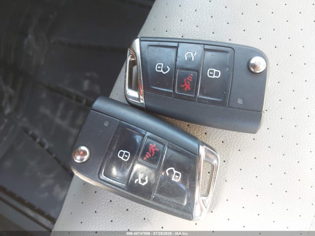 Продажа на аукционе авто 2015 Volkswagen Golf Tdi Sel 4-door, vin: 3VWRA7AU0FM082748, номер лота: 45747596