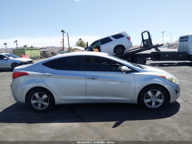 45747613 :رقم المزاد ، 5NPDH4AE0DH362463 vin ، 2013 Hyundai Elantra Gls مزاد بيع