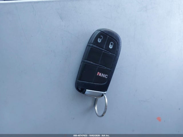 45747623 :رقم المزاد ، 3C4PDCAB5JT519599 vin ، 2018 Dodge Journey Se مزاد بيع