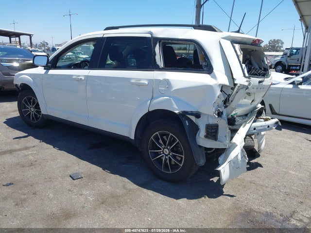45747623 :رقم المزاد ، 3C4PDCAB5JT519599 vin ، 2018 Dodge Journey Se مزاد بيع