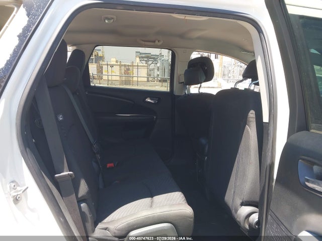 45747623 :رقم المزاد ، 3C4PDCAB5JT519599 vin ، 2018 Dodge Journey Se مزاد بيع