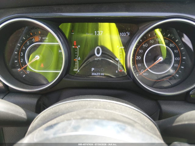 2021 Jeep Wrangler Unlimited Sahara Altitude 4x4 მანქანა იყიდება აუქციონზე, vin: 1C4HJXEN9MW558204, აუქციონის ნომერი: 45747624