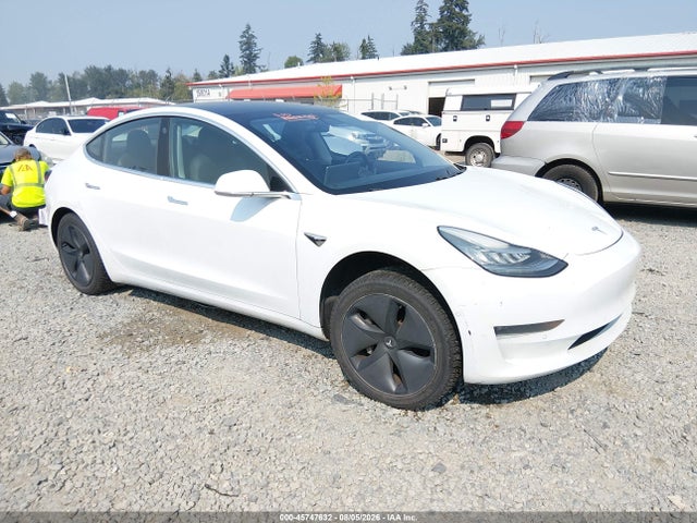 Продажа на аукционе авто 2018 Tesla Model 3 Long Range/performance, vin: 5YJ3E1EB5JF131197, номер лота: 45747632