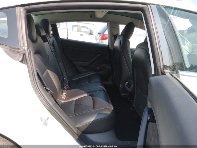 Продажа на аукционе авто 2018 Tesla Model 3 Long Range/performance, vin: 5YJ3E1EB5JF131197, номер лота: 45747632