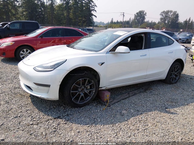 Продажа на аукционе авто 2018 Tesla Model 3 Long Range/performance, vin: 5YJ3E1EB5JF131197, номер лота: 45747632
