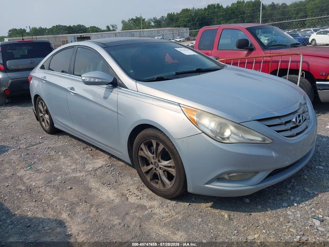 45747659 :رقم المزاد ، 5NPEC4AC1DH616442 vin ، 2013 Hyundai Sonata Limited مزاد بيع