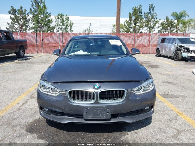 Продаж на аукціоні авто 2018 Bmw 320i, vin: WBA8A9C51JAH12833, номер лоту: 45747669