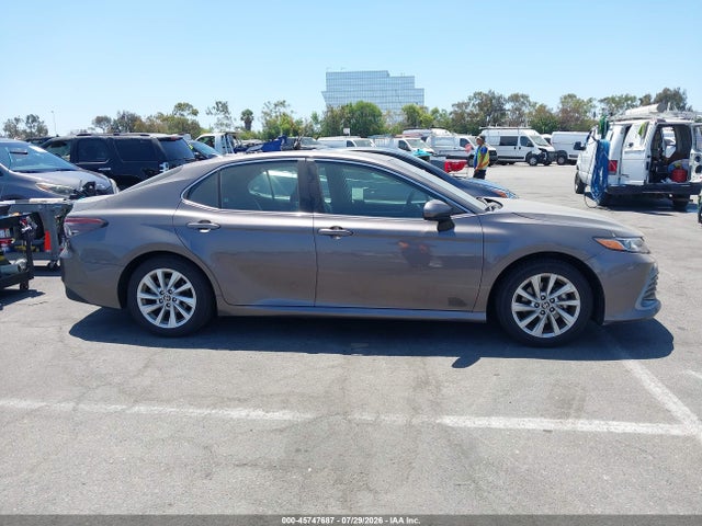 4T1C11AK5PU817690 Toyota CAMRY LE