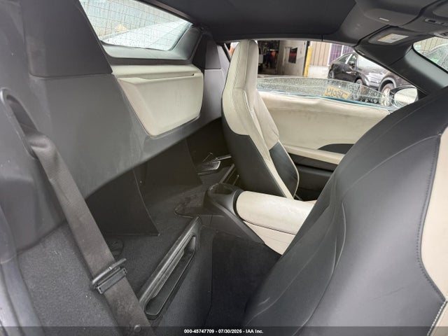 WBY2Z6C51KVG98151 BMW I8
