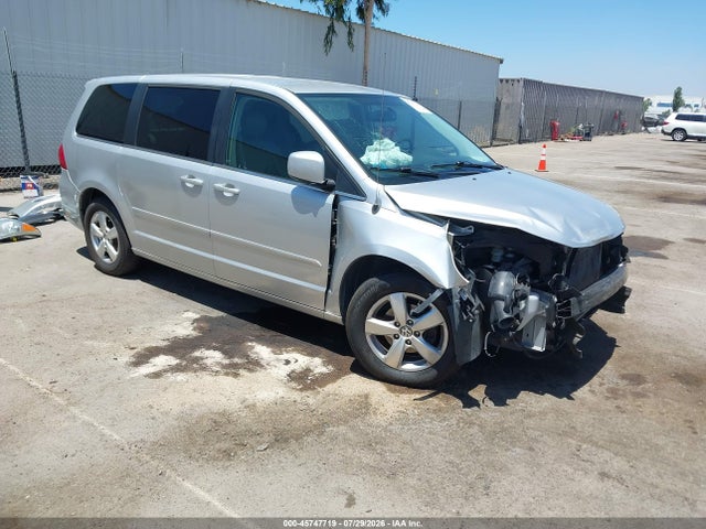 2010 Volkswagen Routan Se მანქანა იყიდება აუქციონზე, vin: 2V4RW3D16AR231072, აუქციონის ნომერი: 45747719