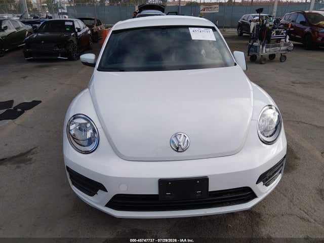 3VWFD7AT6JM710127 Volkswagen Beetle 2.0t Coast/2.0t S