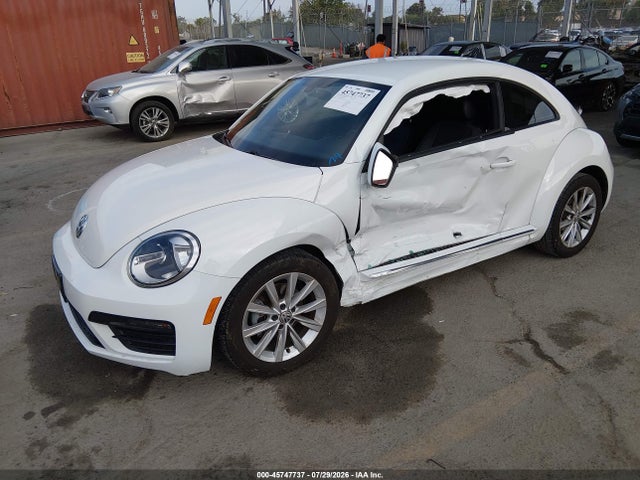 3VWFD7AT6JM710127 Volkswagen Beetle 2.0t Coast/2.0t S