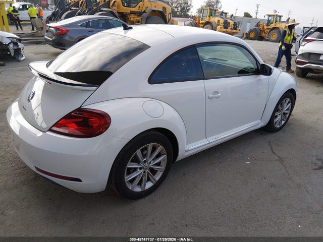 3VWFD7AT6JM710127 Volkswagen Beetle 2.0t Coast/2.0t S