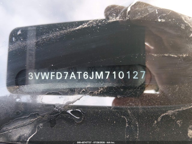 3VWFD7AT6JM710127 Volkswagen Beetle 2.0t Coast/2.0t S