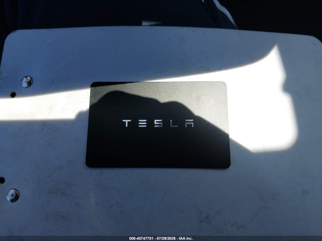 45747751 :رقم المزاد ، 7SAYGDEE3TF455184 vin ، 2026 Tesla Model Y All-wheel Drive/long Range Launch Series/premium All-wheel Drive مزاد بيع