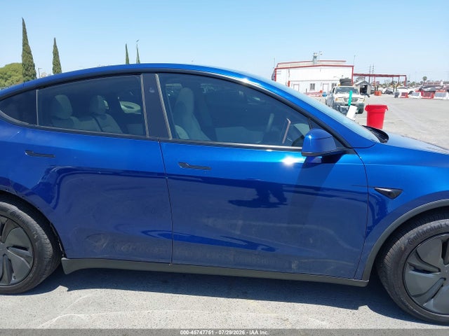 45747751 :رقم المزاد ، 7SAYGDEE3TF455184 vin ، 2026 Tesla Model Y All-wheel Drive/long Range Launch Series/premium All-wheel Drive مزاد بيع