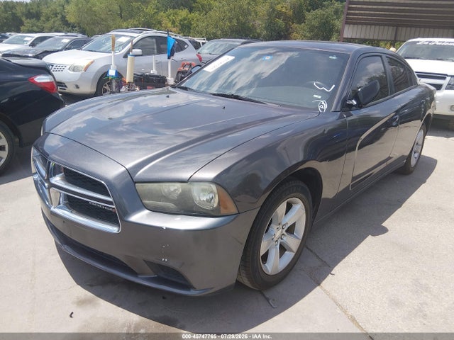 Dodge Charger Se 2014 2C3CDXBG5EH300127 Image 2